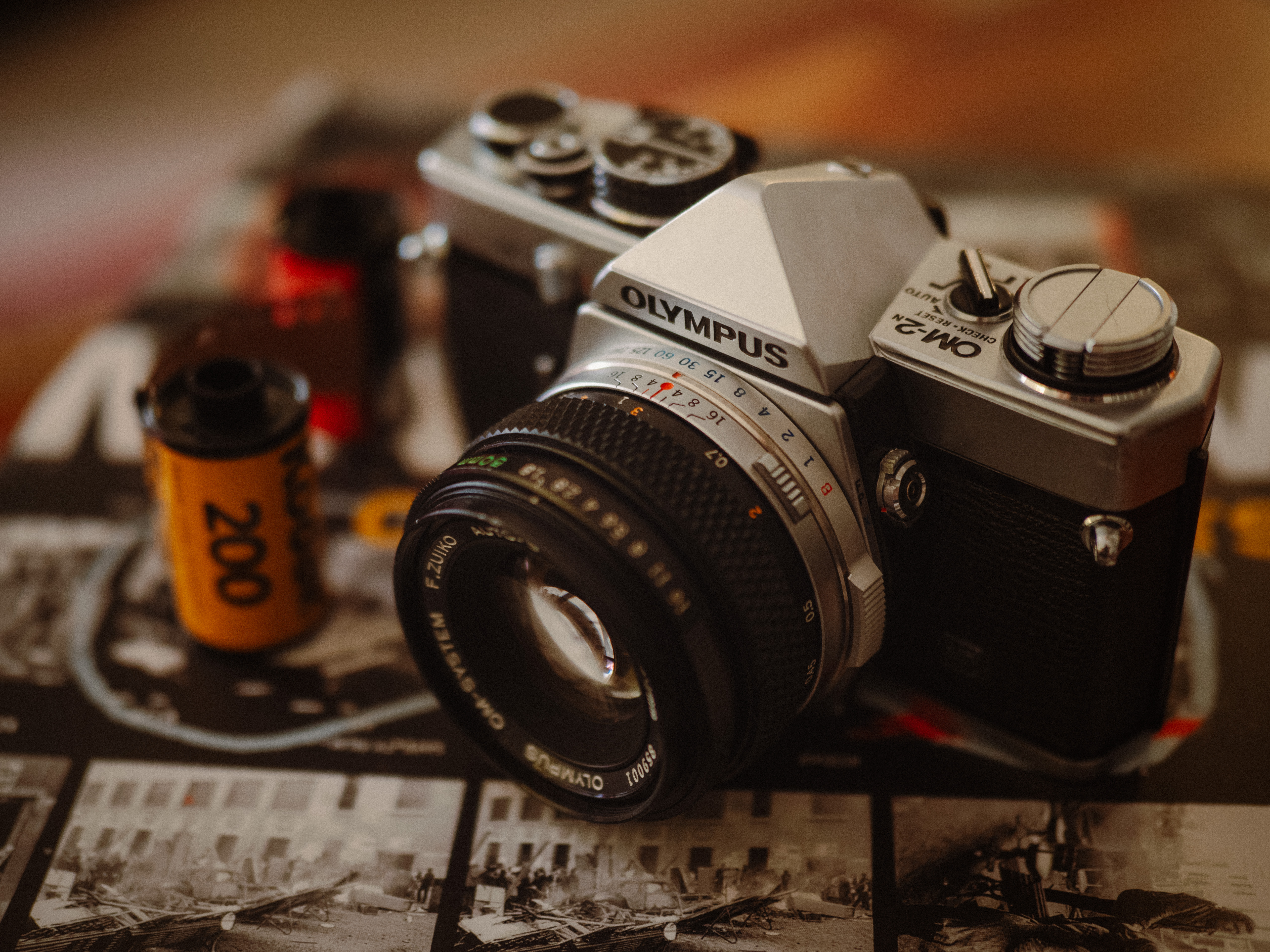 Capturing Moments with the Olympus OM-2n